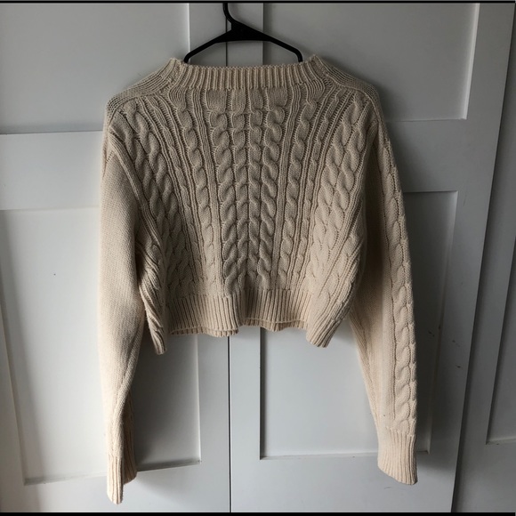 Cream sweater - Picture 2 of 2
